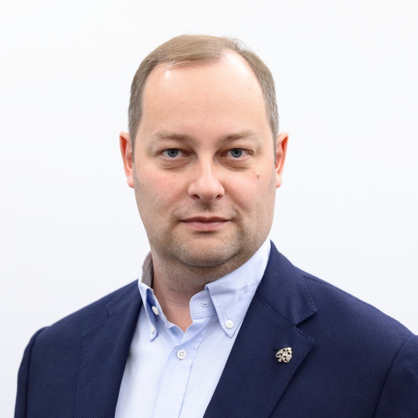 Назаров